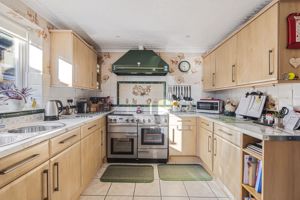 Kitchen/ Diner- click for photo gallery